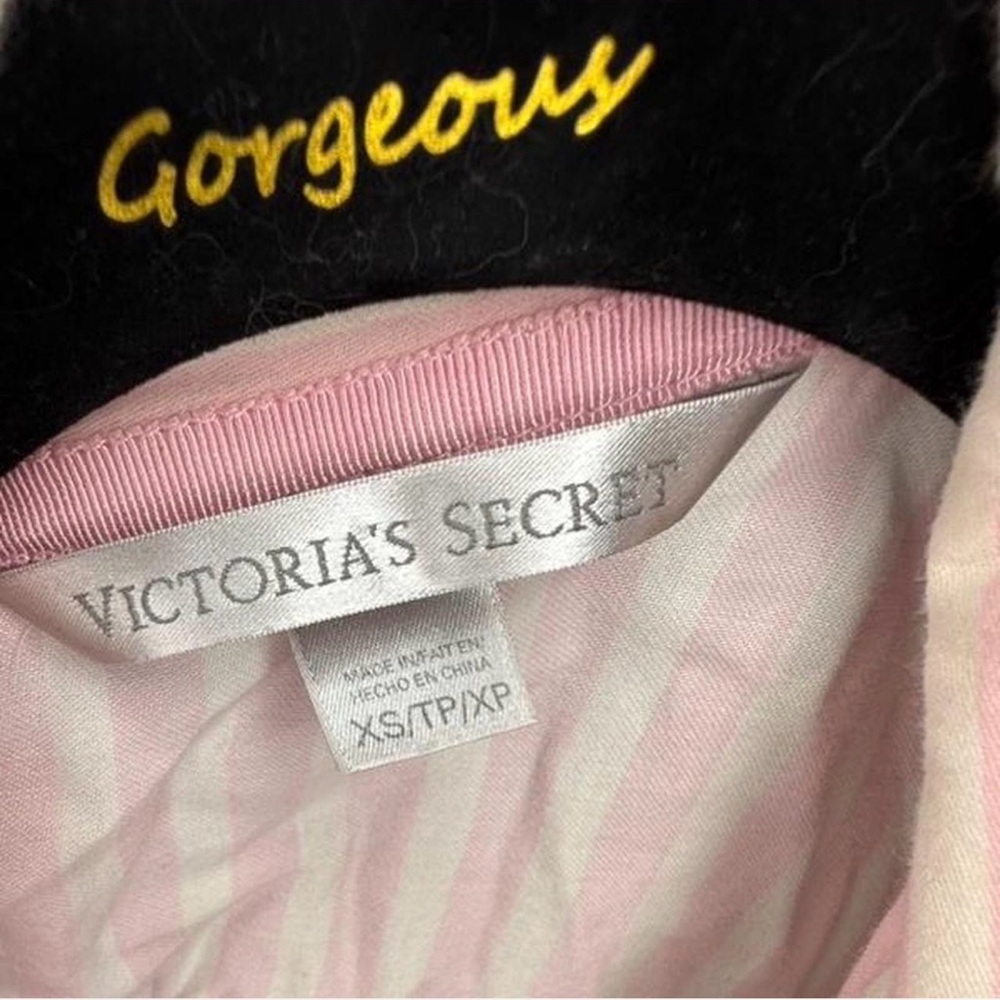 Victoria's Secret Pink and Cream Pajama Set. Size XS. 100% Cotton. Well loved! - Picture 7 of 8